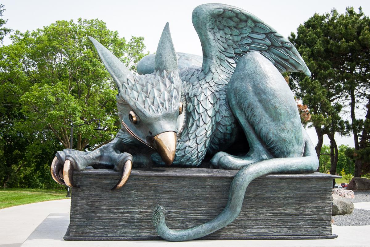 Photo of the front of the gryphon statue